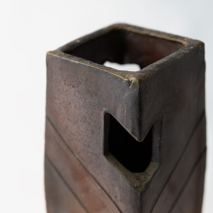 Bizen flower vase-04